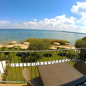 Canneto , Sirmione Italia